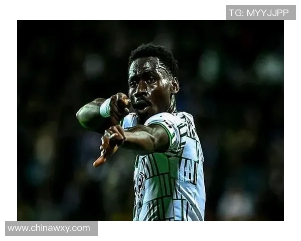 足球明星绿头发的背后故事与他在赛场上的精彩表现